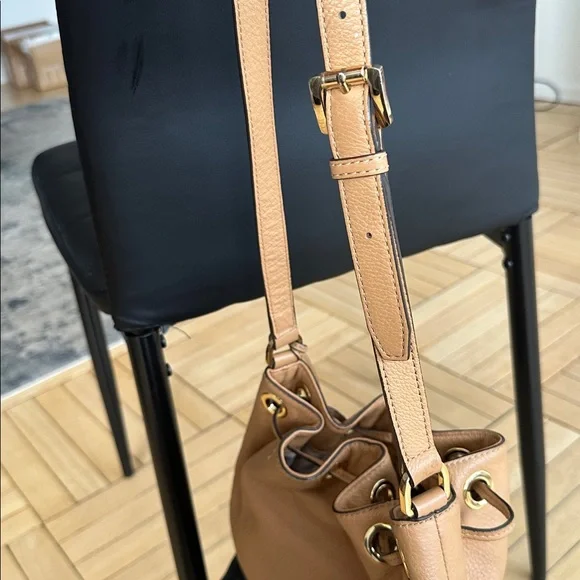 Michael Kors Leather Shoulder Bag - Picture 5 of 6